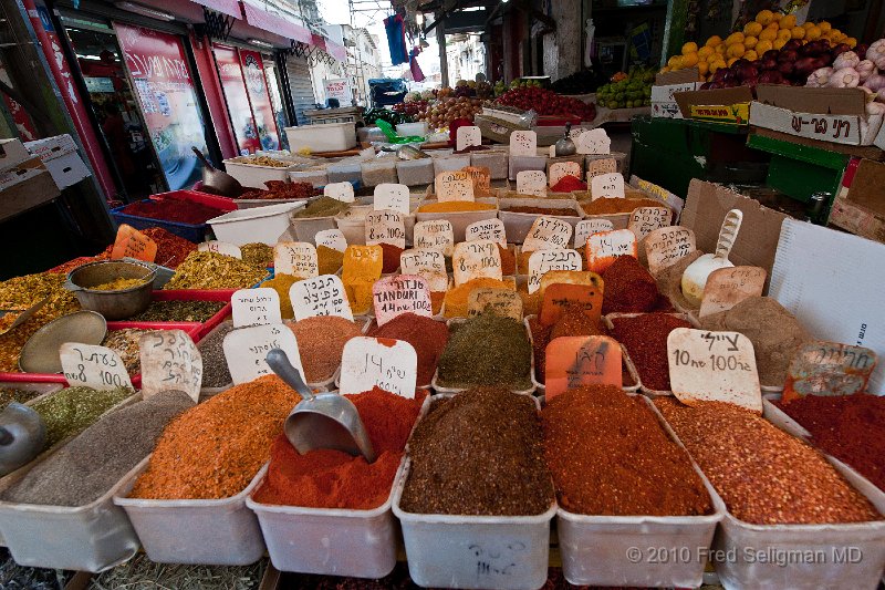 20100414_153957 D3.jpg - Spices, Carmel Market, Tel-Aviv